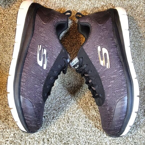 Skechers  Women's Size 10  Black White Comfort Flex Slip Resistant Pro EH NEW - Picture 5 of 8